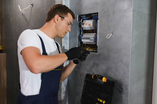 Best Circuit Breaker Repair  in Everett, WA